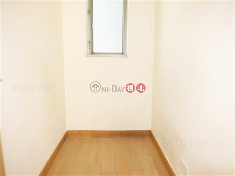 Charming 3 bedroom with balcony | Rental, Island Crest Tower 2 縉城峰2座 Rental Listings | Western District (OKAY-R17485)