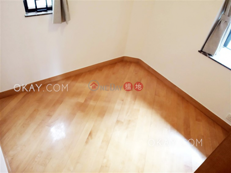 Luxurious 3 bedroom with balcony & parking | Rental | Albron Court 豐樂閣 Rental Listings