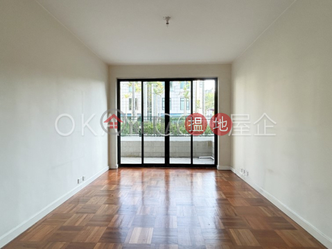 Nicely kept 2 bedroom with terrace & parking | Rental | 28 Stanley Village Road 赤柱村道28號 _0