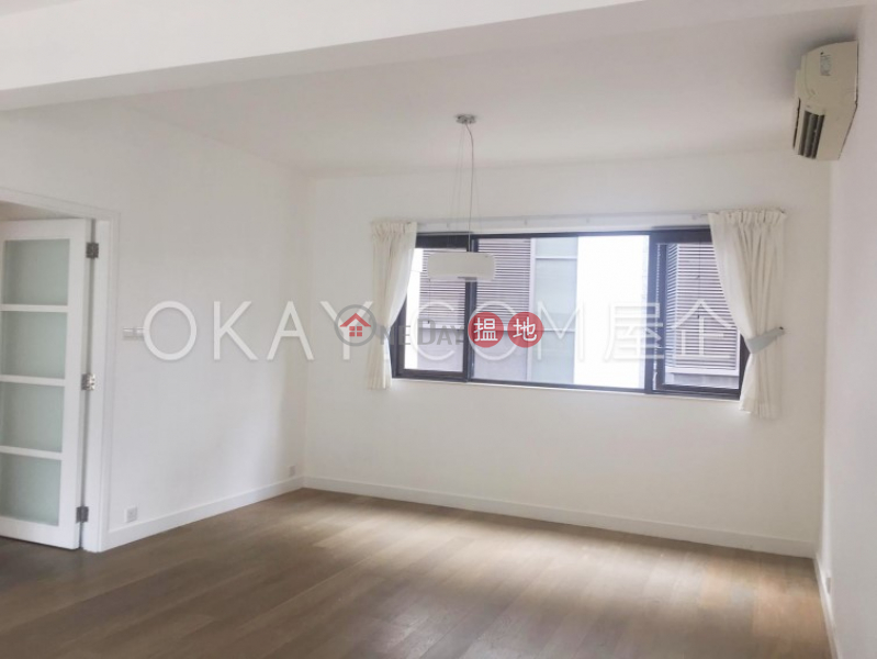 Property Search Hong Kong | OneDay | Residential Sales Listings Luxurious house with parking | For Sale