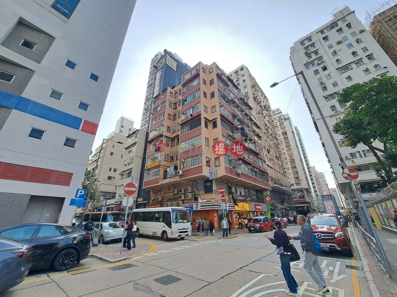 Tung Pik Building (東碧樓),Mong Kok | ()(2)