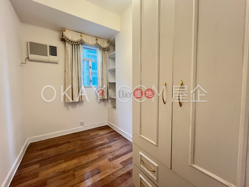 HK$ 36,000/ month | Conduit Tower Western District, Charming 3 bedroom with parking | Rental