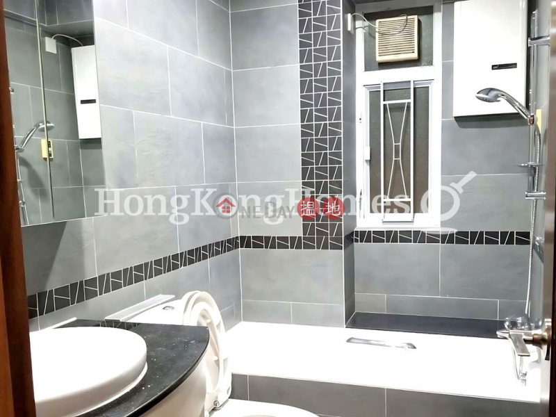 HK$ 23M | Sunrise Court | Wan Chai District | 3 Bedroom Family Unit at Sunrise Court | For Sale