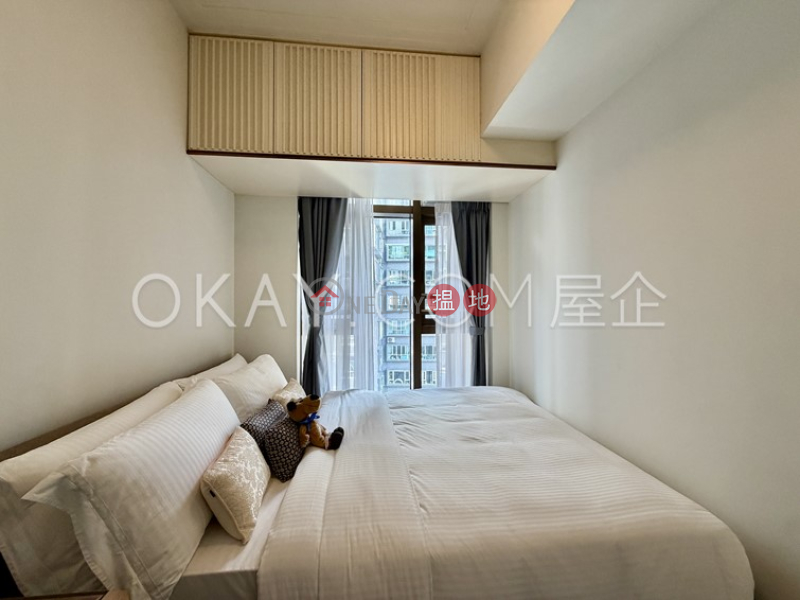 2房1廁,極高層,露台CASTLE ONE BY V出售單位|CASTLE ONE BY V(Castle One By V)出售樓盤 (OKAY-S322024)