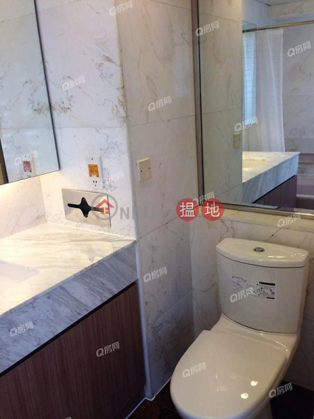 Property Search Hong Kong | OneDay | Residential | Rental Listings, The Royal Court | 3 bedroom High Floor Flat for Rent