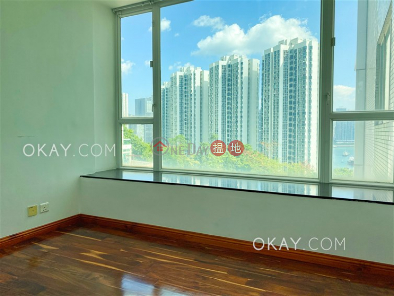 HK$ 37,800/ month, One Kowloon Peak, Tsuen Wan | Tasteful 4 bedroom with balcony & parking | Rental