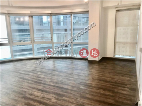 A partial furnished office in Sheung Wan, Trade Centre 文咸東街135商業中心 | Western District (A002103)_0