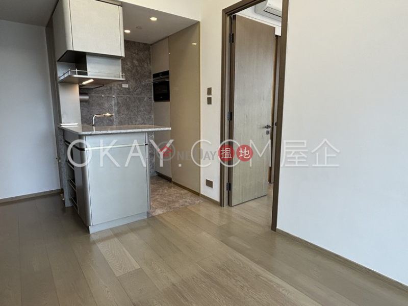 1房1廁,極高層,露台西邊街13-15號出租單位-13-15西邊街 | 西區香港|出租-HK$ 25,000/ 月