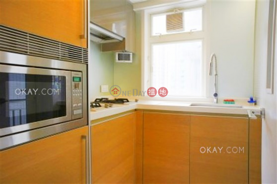 Charming 3 bedroom on high floor with balcony | For Sale | Centrestage 聚賢居 Sales Listings