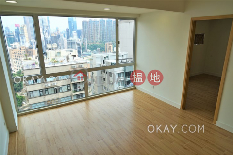Popular 2 bedroom on high floor with rooftop & parking | Rental | Moon Fair Mansion 滿輝大廈 _0