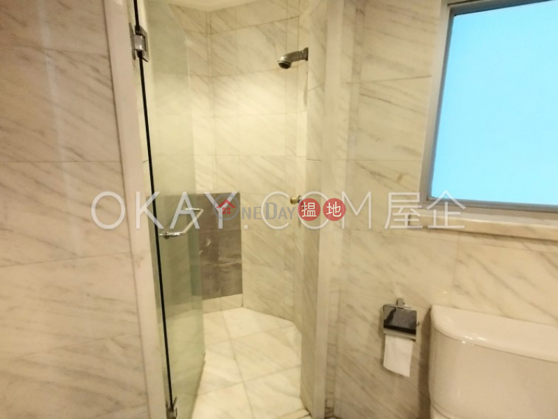 HK$ 38,000/ month | The Waterfront Phase 2 Tower 6, Yau Tsim Mong | Luxurious 3 bedroom in Kowloon Station | Rental