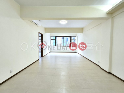 Popular 3 bedroom in Tai Hang | Rental, Green Village No. 8A-8D Wang Fung Terrace Green Village No. 8A-8D Wang Fung Terrace | Wan Chai District (OKAY-R736207)_0