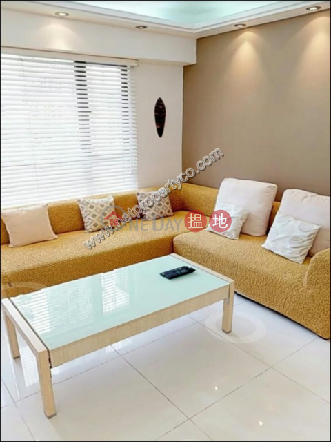 Bright & Airy Contemporary Apartment, Vantage Park 慧豪閣 | Western District (A070444)_0