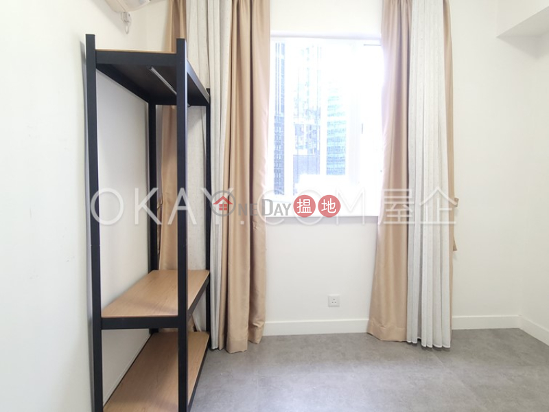 HK$ 28,000/ month H & S Building Wan Chai District, Tasteful 2 bedroom in Causeway Bay | Rental