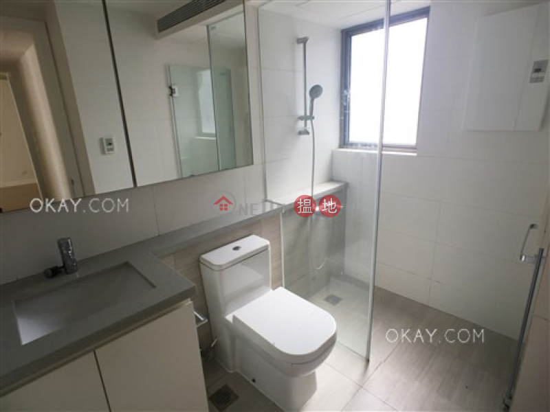 HK$ 31,000/ month | Po Wah Court Wan Chai District, Elegant 2 bedroom with balcony | Rental