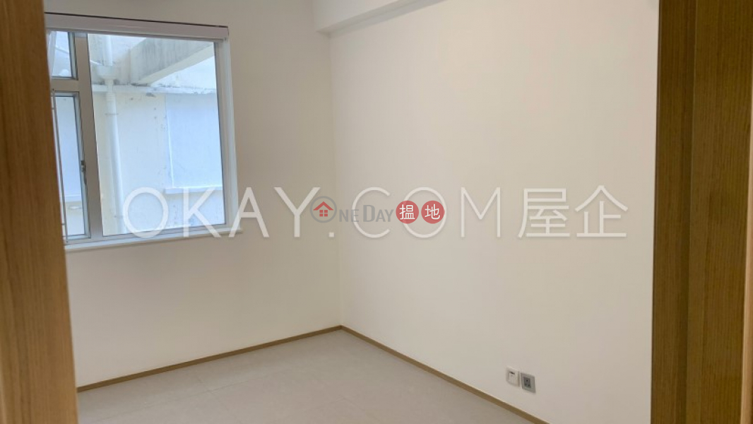 Lovely 3 bedroom in Mid-levels West | For Sale | Minerva House 文華大廈 Sales Listings