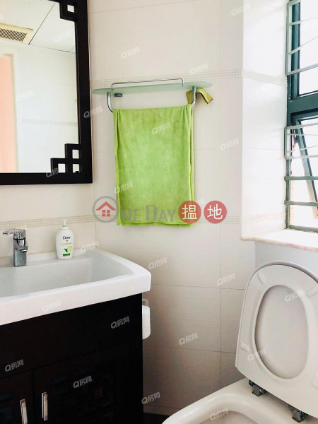 Tower 2 Island Resort | 3 bedroom Mid Floor Flat for Sale, 28 Siu Sai Wan Road | Chai Wan District, Hong Kong | Sales, HK$ 11.88M