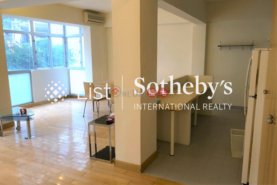 Property for Rent at Mountain View Court with 2 Bedrooms, 12 Conduit Road | Western District, Hong Kong Rental HK$ 32,000/ month