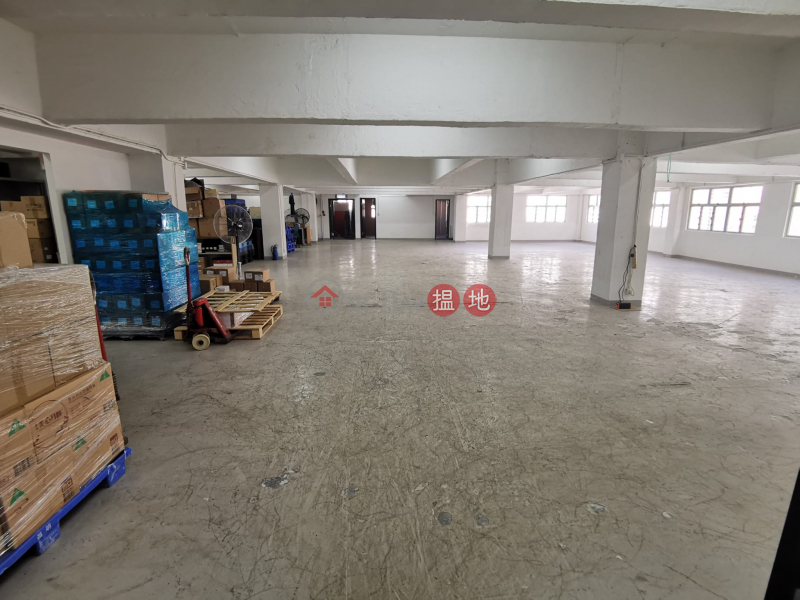 Property Search Hong Kong | OneDay | Industrial, Rental Listings Kwai Chung Meishi Industrial Building, the corporate management details the big warehouse, there is an internal toilet, the lobby is beautiful