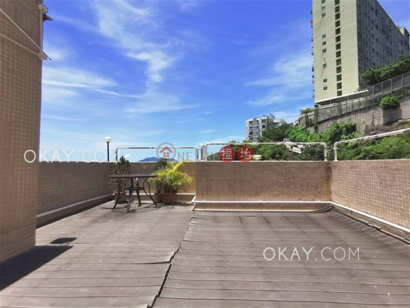 Charming 2 bedroom with rooftop & parking | For Sale | The Beachside The Beachside Sales Listings