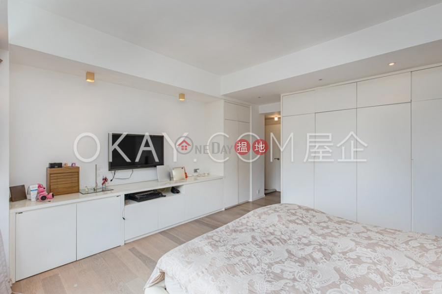Lovely 3 bedroom with sea views & balcony | For Sale | 19A-19D Repulse Bay Road | Southern District, Hong Kong Sales HK$ 63.8M
