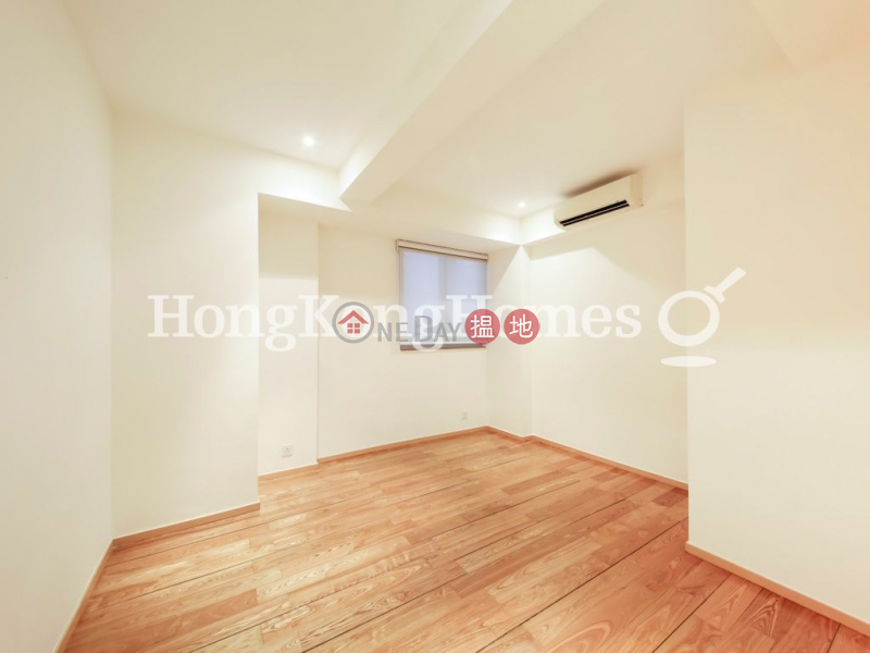 3 Bedroom Family Unit for Rent at Vienna Mansion 55 Paterson Street | Wan Chai District Hong Kong | Rental, HK$ 40,000/ month