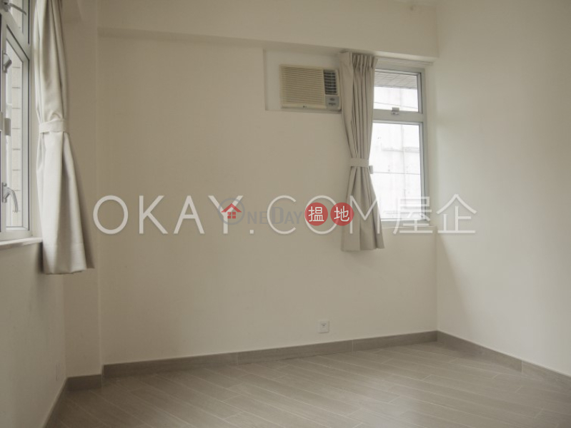 Tasteful 2 bedroom on high floor with rooftop | For Sale | Jing Tai Garden Mansion 正大花園 Sales Listings