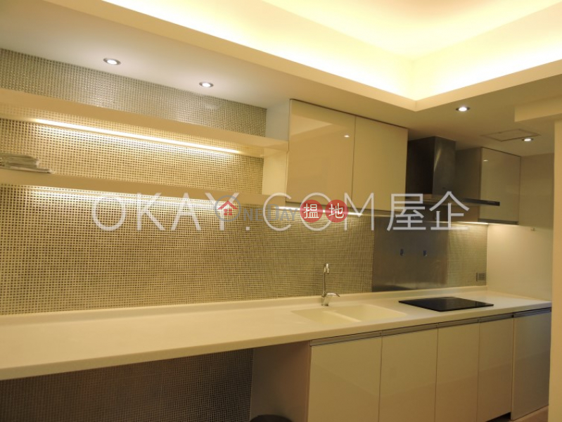HK$ 25,000/ month Shiu King Court Central District, Stylish 1 bedroom in Central | Rental