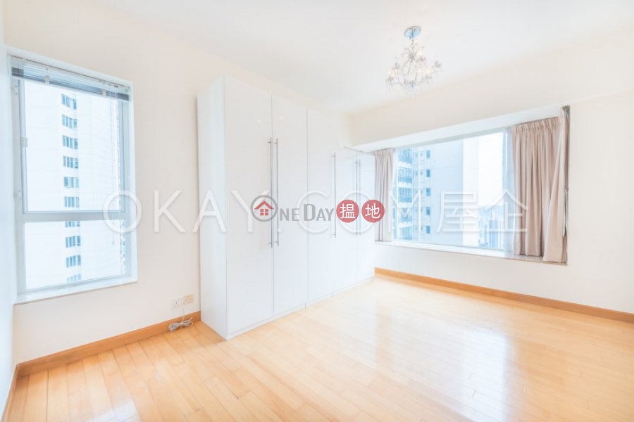 HK$ 45M | Valverde | Central District | Beautiful 3 bedroom on high floor with parking | For Sale