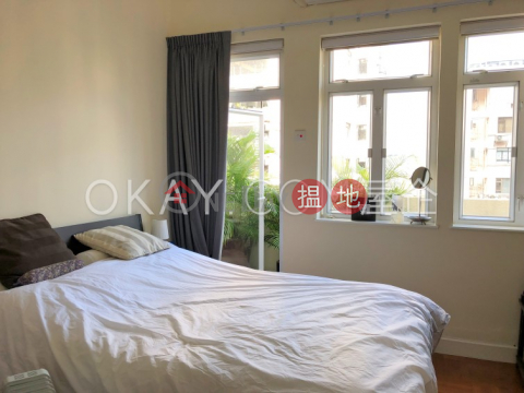Efficient 3 bedroom on high floor with balcony | For Sale | Bayview Mansion 樂觀大廈 _0
