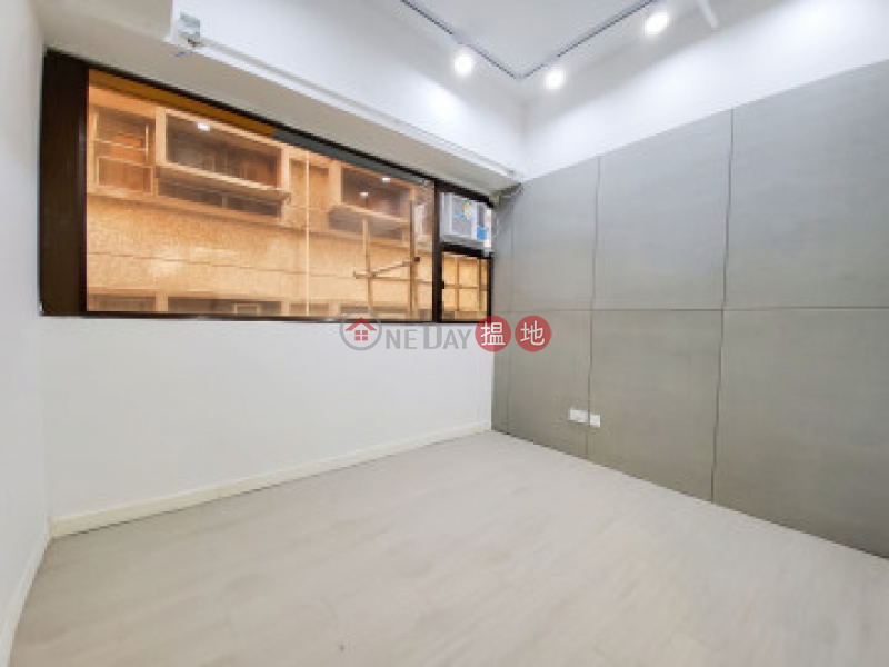 HK$ 5,499/ 月駱駝漆大廈觀塘區-駱駝漆 設獨立廁所 有窗 24小時工作室 寫字樓3分鐘MTR