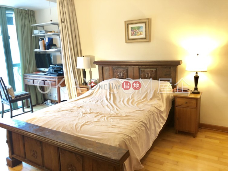 Charming 3 bedroom with terrace | For Sale | Discovery Bay, Phase 11 Siena One, Block 30 愉景灣 11期 海澄湖畔一段 30座 Sales Listings