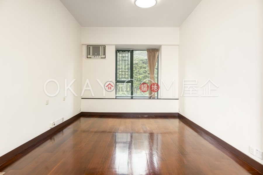 Rare 2 bedroom on high floor with parking | Rental | Hillsborough Court 曉峰閣 Rental Listings