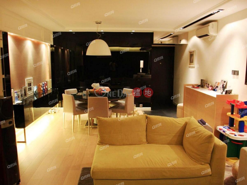 Block 25-27 Baguio Villa | 3 bedroom High Floor Flat for Rent 550 Victoria Road | Western District | Hong Kong Rental HK$ 53,000/ month