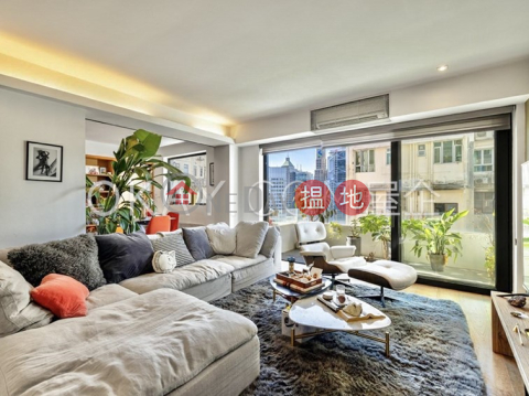 Efficient 2 bed on high floor with balcony & parking | Rental | Seaview Mansion 時和大廈 _0