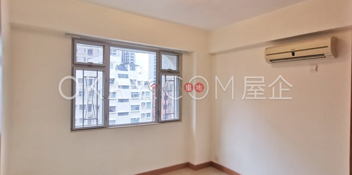 Efficient 3 bed on high floor with balcony & parking | For Sale | Block B Dragon Court 金龍大廈 B座 Sales Listings