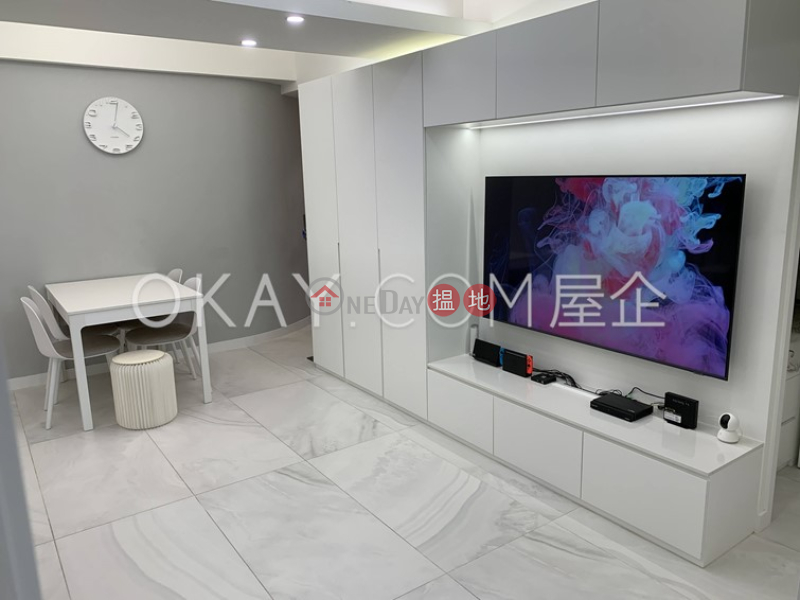 Charming 4 bedroom in Causeway Bay | For Sale | Shun Hing Building 順興樓 Sales Listings