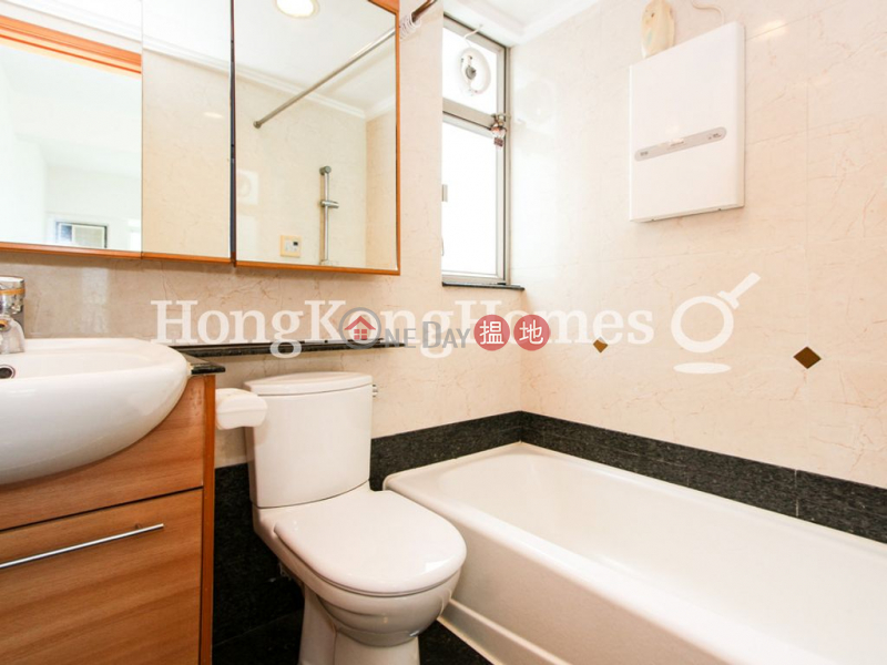 HK$ 41,000/ month Tower 1 Trinity Towers | Cheung Sha Wan | 3 Bedroom Family Unit for Rent at Tower 1 Trinity Towers