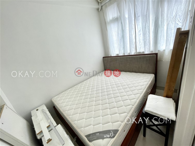 Stylish 1 bedroom on high floor with rooftop | For Sale | 175 Queen\'s Road West 皇后大道西 175 號 Sales Listings