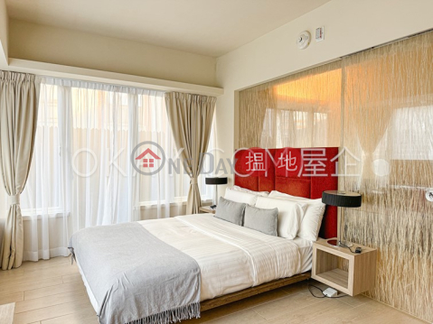 Lovely 1 bedroom with terrace | Rental, The Johnston Suites 囍寓 | Wan Chai District (OKAY-R769696)_0