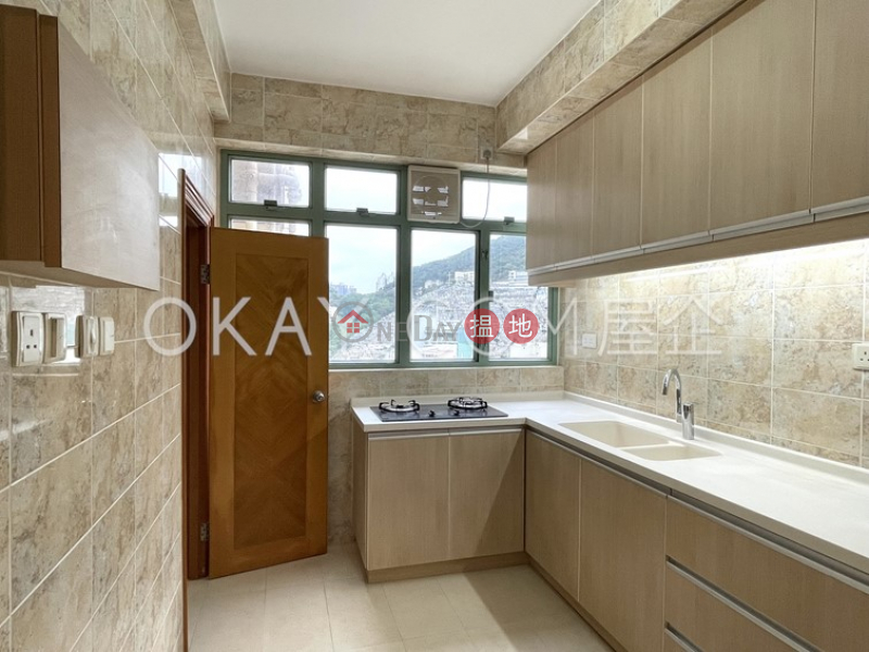 Lovely 2 bedroom with parking | Rental 18-22 Crown Terrace | Western District Hong Kong | Rental, HK$ 37,000/ month