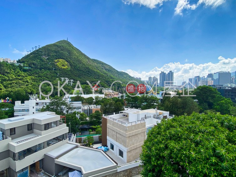 Efficient 3 bedroom with rooftop, balcony | Rental | Country Villa 28A-28G 駿園 Rental Listings