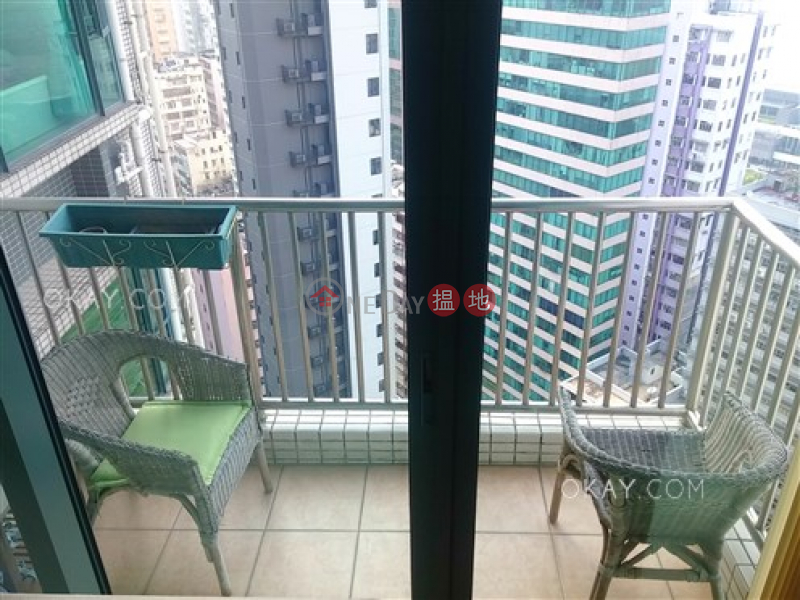 香港搵樓|租樓|二手盤|買樓| 搵地 | 住宅出租樓盤2房1廁,極高層,星級會所,露台《俊陞華庭出租單位》