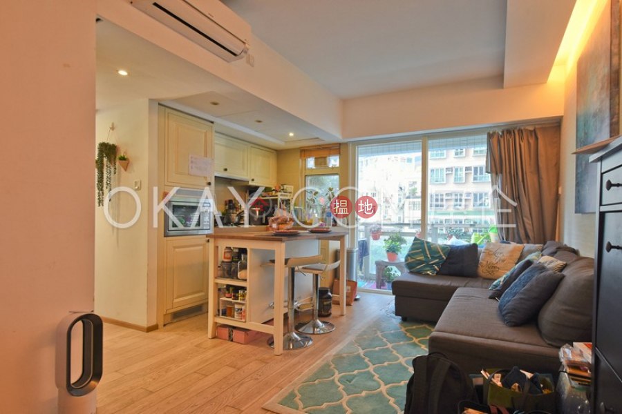 Nicely kept 1 bedroom with terrace & balcony | For Sale | Centrestage 聚賢居 Sales Listings