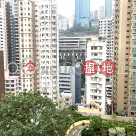 Stylish 2 bedroom with parking | Rental, Smiley Court 怡苑 | Wan Chai District (OKAY-R318486)_0