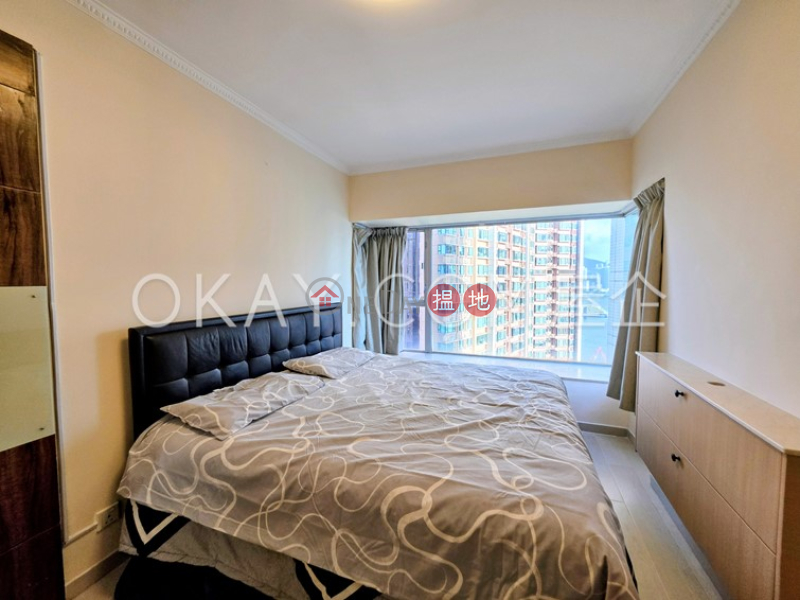 The Waterfront Phase 1 Tower 2 | Middle Residential, Sales Listings HK$ 26M