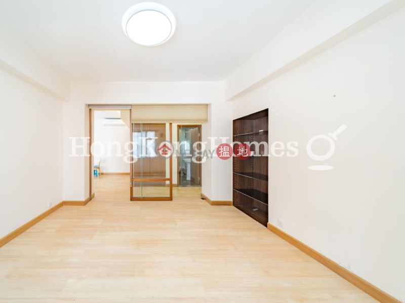HK$ 24M | Fine Mansion Wan Chai District | 3 Bedroom Family Unit at Fine Mansion | For Sale