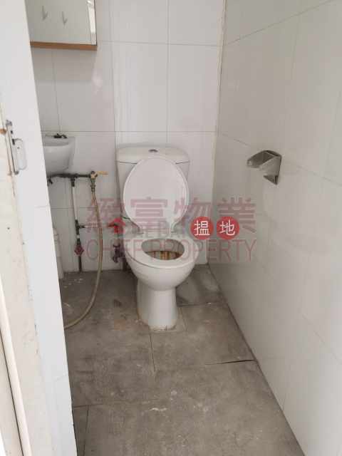 單位四正,有內廁,高樓底, Chun Fat Factory Mansion 振發工廠大廈 | Wong Tai Sin District (64950)_0
