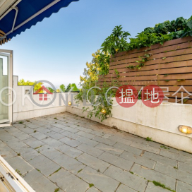 Charming house with terrace, balcony | Rental