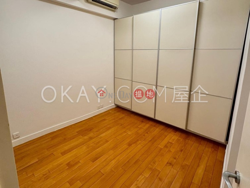 Nicely kept 3 bedroom in Tsim Sha Tsui | For Sale | Ocean View Court 海景大廈 Sales Listings